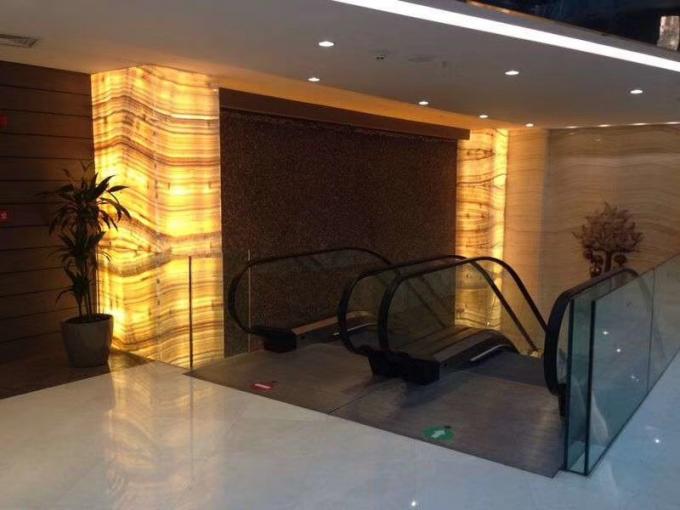 El panel retroiluminado blanco de madera de 16m m Jade Onyx Slab For Wall