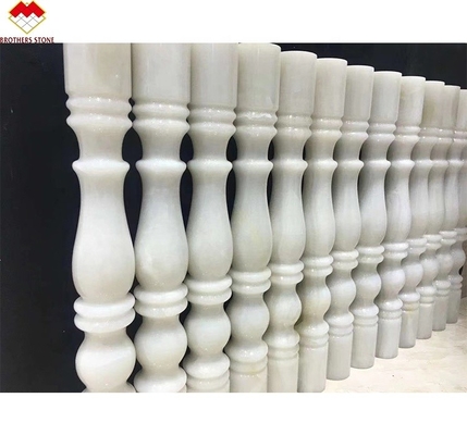 Tamaño estándar o personalizado Baluster de escalera de mármol blanco de ónix alabastro para casas de lujo