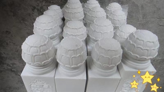 Escalera de piedra de mármol de ónix blanco con guía personalizada para baluster decorativo de villa y casa