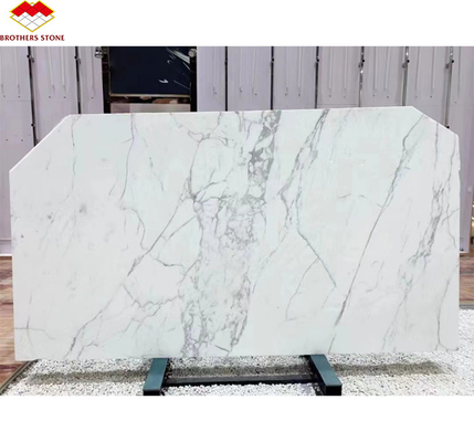 Estatuario natural pulido de mármol blanco Gran losa para pisos y paredes italianas
