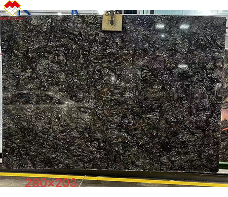 Oro natural brasileño, láminas de piedra de granito negro para encimeras y mesas
