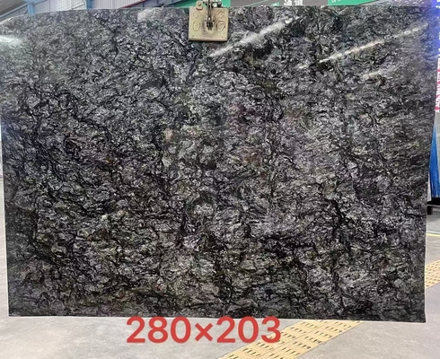 Oro natural brasileño, láminas de piedra de granito negro para encimeras y mesas