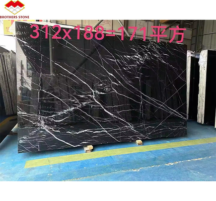 Moderno Nero Marquina Negro Blanco Stipe Mármol Polido Natural Grandes Tablas para Hotel Interior Villa