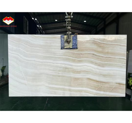 Paneles de pared y encimera de ónix con luz de fondo pulida en piedra blanca moderna en forma de tabla grande