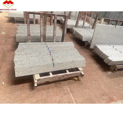 Exportadores de granito ligero de la mejor villa imperial piedra de granito blanco pulida afilada