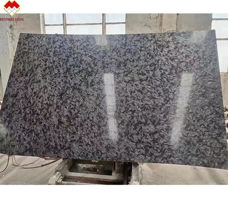 Superficie de cuero cepillado natural Matriz Versacenegro Clásico Negro Cuartzita de Brasil