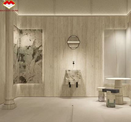 Material moderno Travertino beige con piedra natural bien pulida para azulejos de revestimiento de paredes
