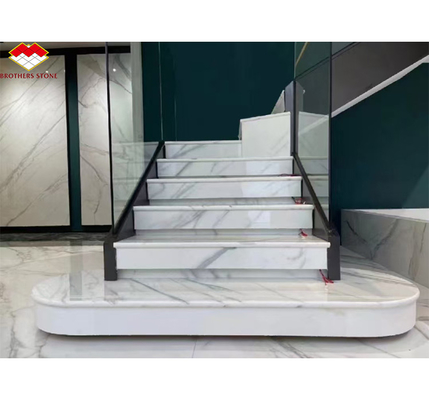 Mesa de comedor de cristal blanco nano superior moderna gran losa de mármol look azulejos de porcelana para escalones