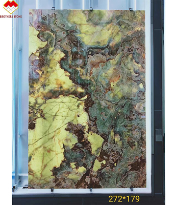 La losa de mármol de oníx verde natural es perfecta para revestimientos de paredes y encimeras de oníx con luz de fondo
