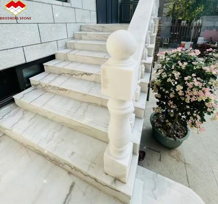 La cantera de mármol blanco de Guangxi es un bloque natural moderno para decoraciones interiores de hoteles.