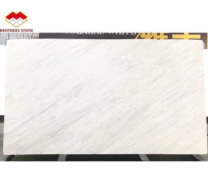 Tejas de panel de pared de piedra pulida de mármol de Thassos blanco para diseño de hotel moderno