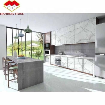 Tipo de mármol de losa de ónix blanco para escritorio de cocina de lujo y diseño de pared de Yunfu
