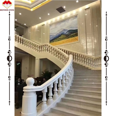 Buena escalera de cerámica de mármol con mosaico de paso en blanco con acabado acristalado personalizado