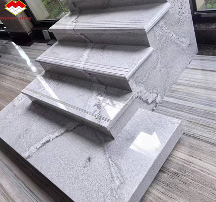 Modernas losas de granito blanco de Calacatta para escaleras interiores y diseño de paredes
