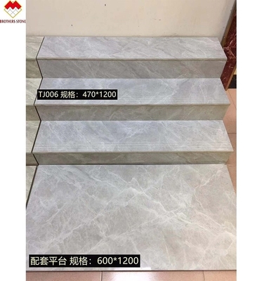 Pisos de cerámica de vidrio pulido Precios baratos Pisos de porcelana de escalera de cuerpo completo 1200*470mm en China