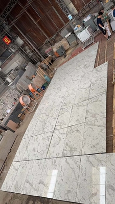 Andrómeda brasileña Losas de granito blanco para encimeras Escaleras de paredes