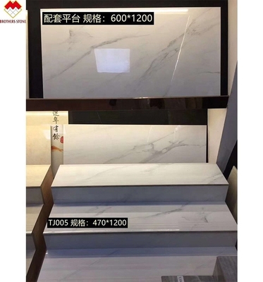 Pisos de cerámica de vidrio pulido Precios baratos Pisos de porcelana de escalera de cuerpo completo 1200*470mm en China