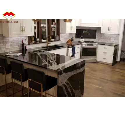Escritorio de cocina negro moderno con armarios Impresión de tinta de nombre de piedra de mármol