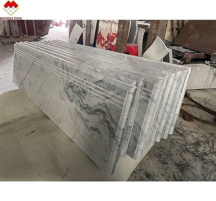 Diseño moderno escalera de piedra natural escaleras y montacargas para escaleras de aterrizaje de mármol gris