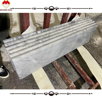 Diseño moderno escalera de piedra natural escaleras y montacargas para escaleras de aterrizaje de mármol gris