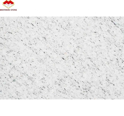 Los azulejos de granito natural cortados a medida para el mostrador de la cocina blanca moderna y más