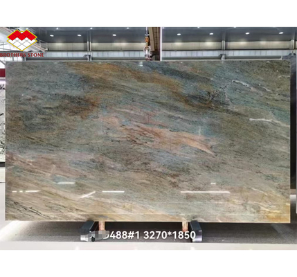 Piedra de lujo azul de Amazonía con superficie pulida