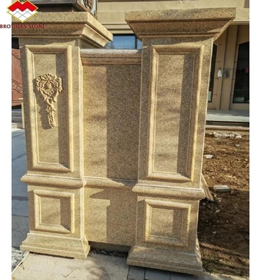 2700 kg/m3 Pilar de piedra de granito tallado a mano a medida para el diseño de columnas exteriores