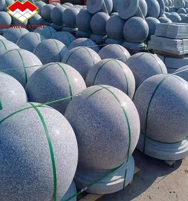 Tejas de piso de granito de lujo moderno para la superficie pulida Barricada exterior de estacionamiento de bolas