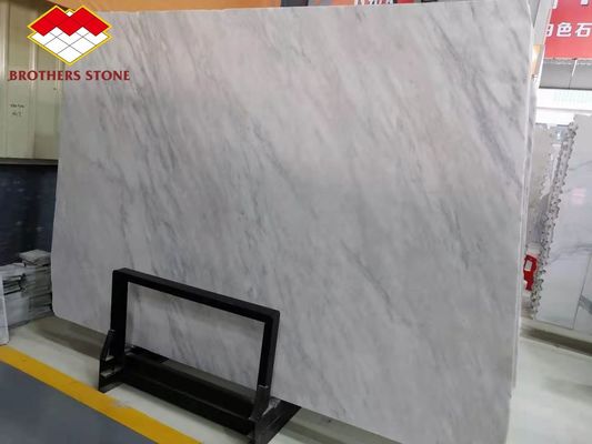 Tamaño personalizado Interior de diseño europeo escaleras talladas en mármol blanco
