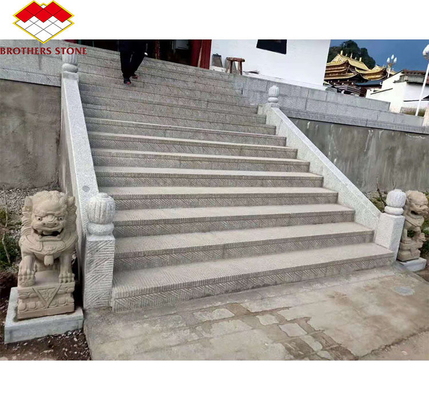 Granito chino de lujo exterior Granito blanco cortado a la medida losas de fuego para pisos escaleras