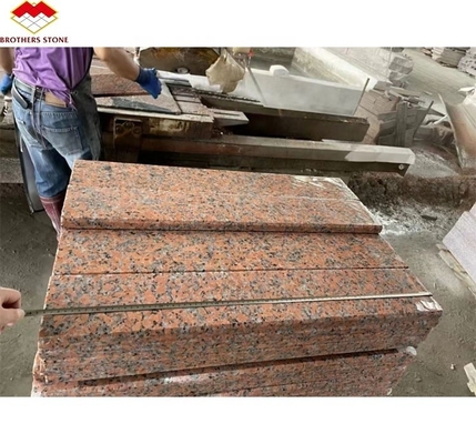 G562 Granito rojo de piedra natural pulida antiderrapante Granito de la losa para escalera estilo de lujo