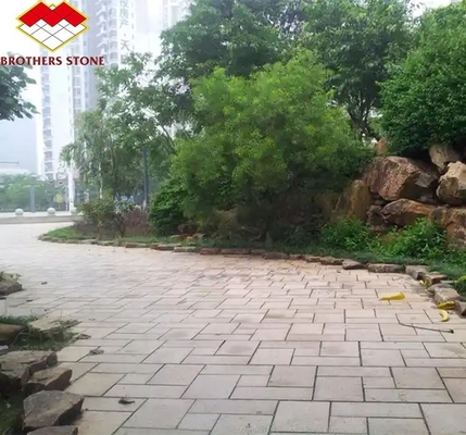 Piedras de pavimento naturales Granito chino cortado a medida para parques modernos al aire libre en Yunfu