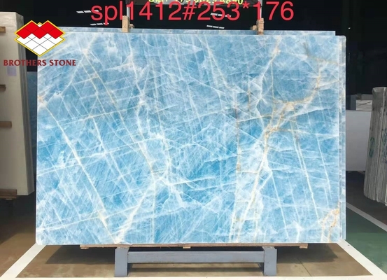 Lámina de ónix de mármol azul claro de jade para azulejos personalizados cortados a medida Venas de oro