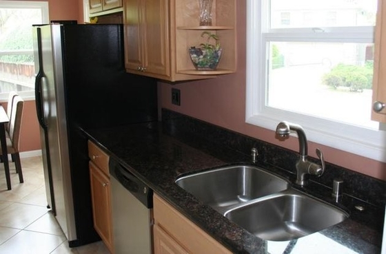 Mpa 14,5 Tan Brown Granite Stone Tiles natural para los pasos