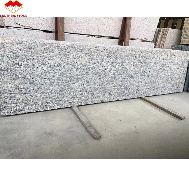 Color púrpura moderno brasileño Gialo Cicita Santa losas de granito pulida y afilada piedra natural para diseño de hotel Villa