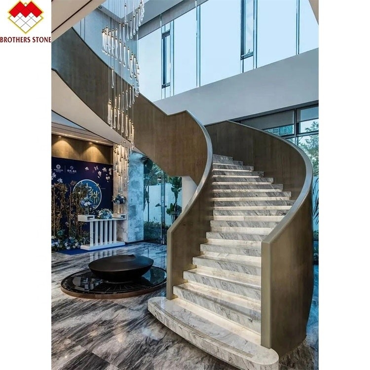 Diseño europeo Granos grises blancos escaleras talladas en mármol pisos y elevadores estilo moderno escaleras interiores decorativas de acero recto